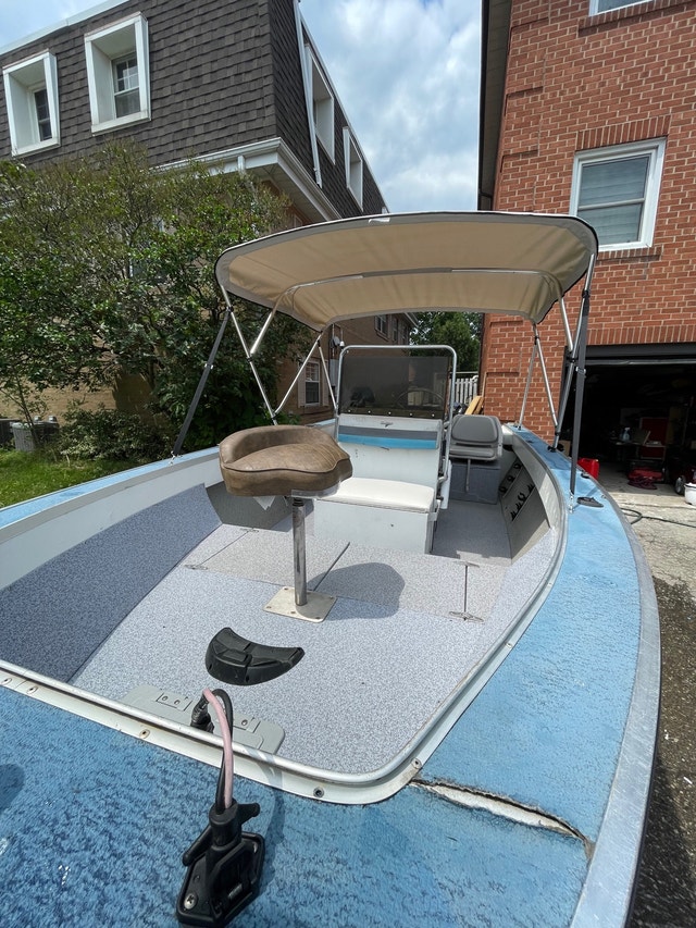 17’ Center Console aluminum, fishing boat Powerboats & Motorboats