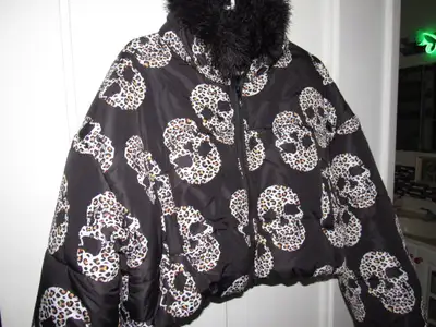 Quality unique punk rock skull print winter puffer XL New, View more
