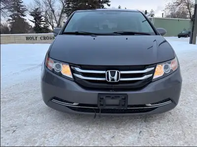 2016 Honda Odyssey Ex-for sale: Low km , smoke free , pet free ..! Clean body no rust or dent..! Thi...