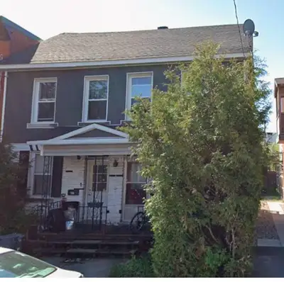 170 Bruyere Street, Ottawa On. Single bedroom available in the heart of downtown Ottawa, within the...