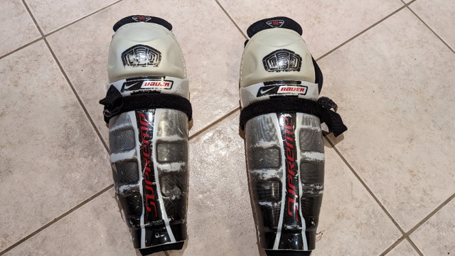 Bauer Hockey Shin Pads - 12" in Hockey in Kawartha Lakes