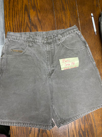 Mens work shorts size 34