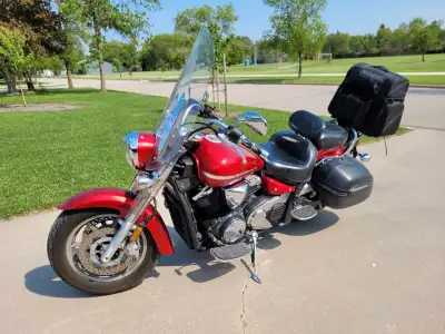 For sale is a well-maintained 2007 Yamaha V-Star 1300, a reliable cruiser with 50,871 miles on the c...