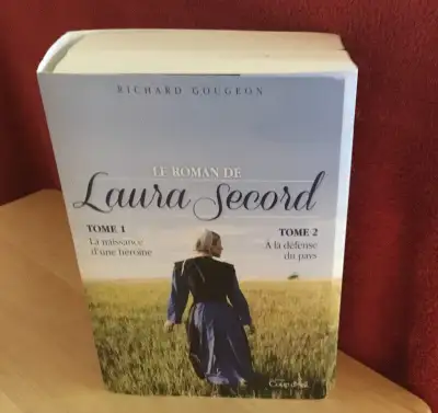 Deux beaux livres.  Le roman de Laura Secord, View more