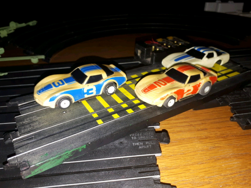 Slot cars Tyco Working track set Tested Toys & Games Kawartha Lakes