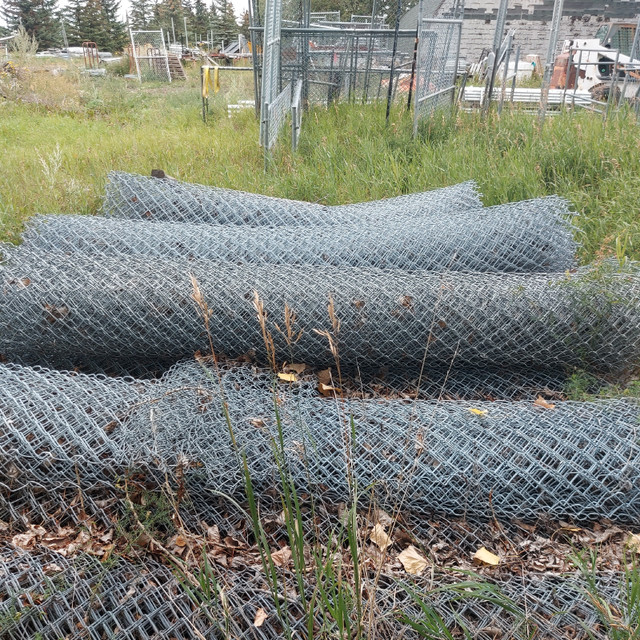 Chain Link Mesh in Other in Calgary - Image 2