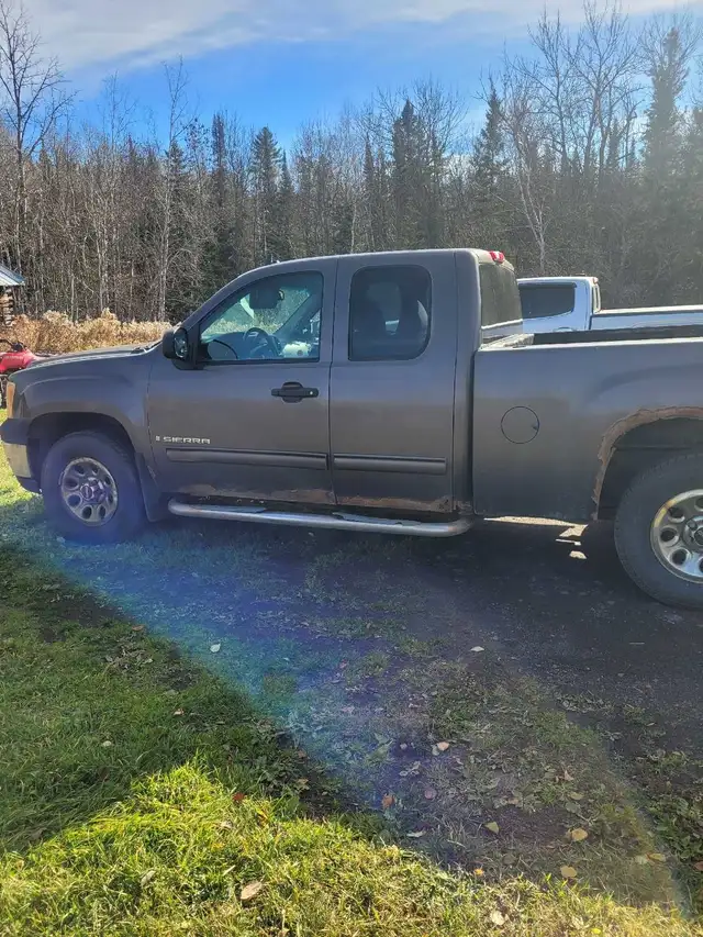 Parts truck for sale in Cars & Trucks in Thunder Bay - Image 3
