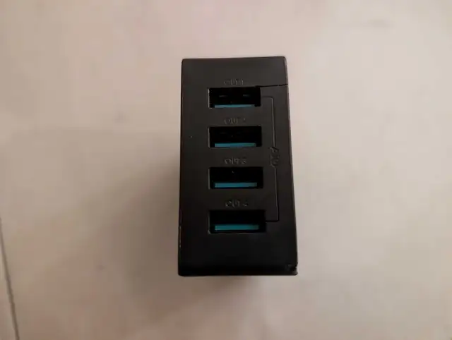 Aukey USB Charger in Cables & Connectors in Markham / York Region - Image 3