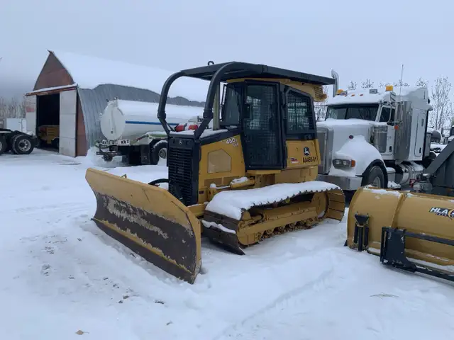 John deere 450J in Heavy Equipment in Meadow Lake - Image 3
