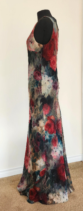 Vintage sleeveless long dresses in Women's - Dresses & Skirts in Kitchener / Waterloo - Image 3
