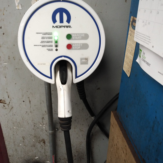 Electric Vehicle Charger in Other in Markham / York Region - Image 4