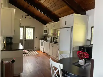 Escape to this charming cottage for a cozy 6-month seasonal retreat, perfect for those seeking a tra...