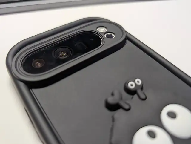 (LIKE-NEW) Pixel 9 Pro XL Phone Cases in Cell Phone Accessories in City of Toronto - Image 6