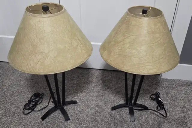 TABLE LAMPS in Indoor Lighting & Fans in Edmonton - Image 2