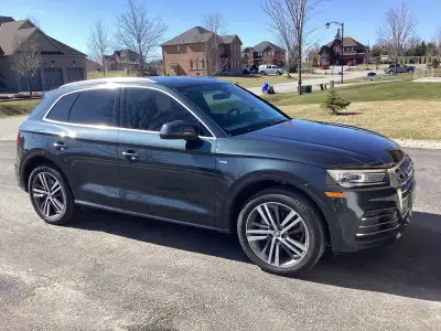 I'm selling my 2018 Audi Q5 Progressive Plus with the S Line package, a stylish and well-equipped SU...