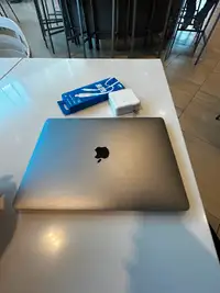 MacBook Pro m1 2020 13 300$ less than usual.