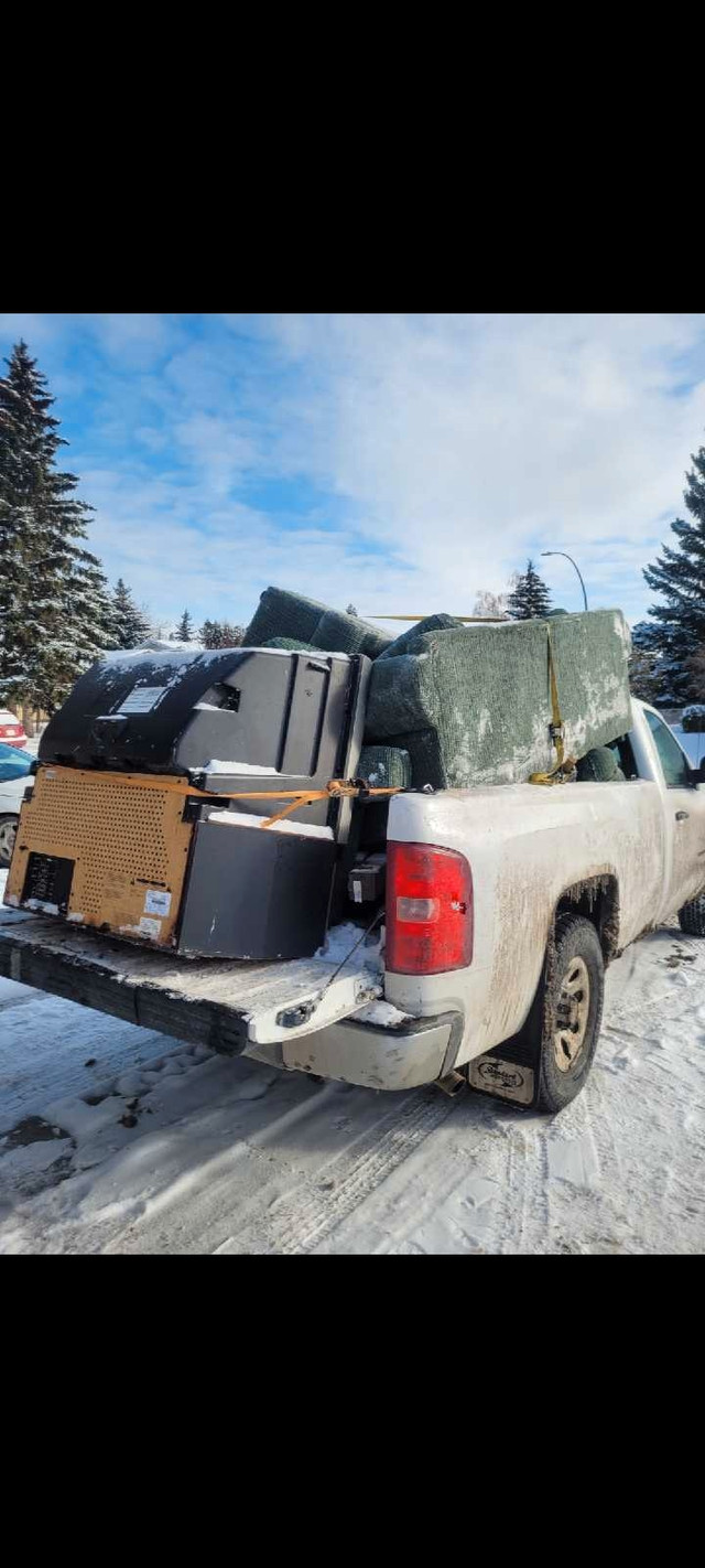 CHEAP JUNK REMOVAL 403-919-1419 CALL/TEXT  in Other in Calgary - Image 3