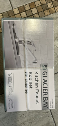 Glacier bay kitchen faucet