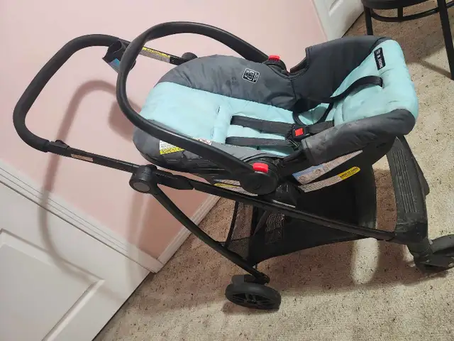 car seat with stoller in Clothing - 12-18 Months in Edmonton - Image 3