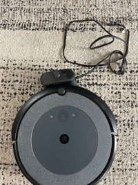 Roomba i3 Robotic Vacuum Cleaner