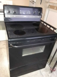 Very clean and excellent working condition used electric stove 
