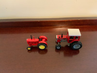 Massey Harris/Ferguson Tractor Set 