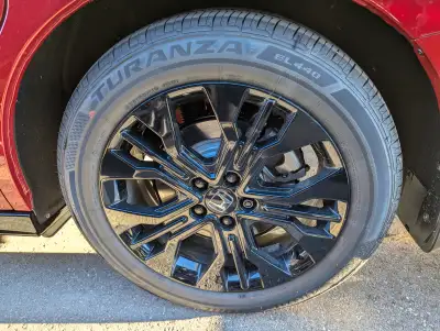 Four Bridgestone Turanza EL440 tires, size 235/55/19, off a 2025 Honda Odyssey. Less than five hundr...