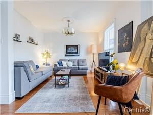 BEAUTIFUL DUPLEX SAINT LAURENT MANY RENOVATION WITH BACKYARD !! — photo 1