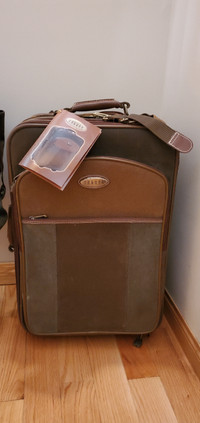 Jaguar vintage luggage  set