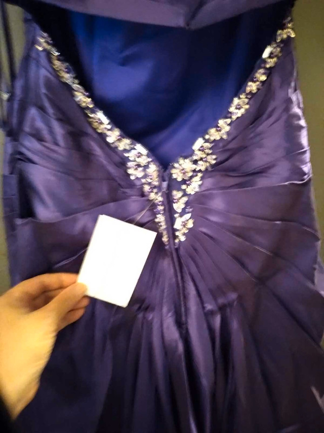 Private Lable by G - Diamond Eddition GOWN $75 OBO in Women's - Dresses & Skirts in Mississauga / Peel Region - Image 3