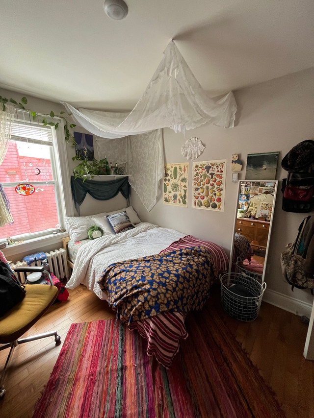 Private Room for Sublet in Room Rentals & Roommates in City of Halifax
