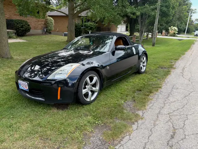 Well-cared for 2005 Nissan 350Z