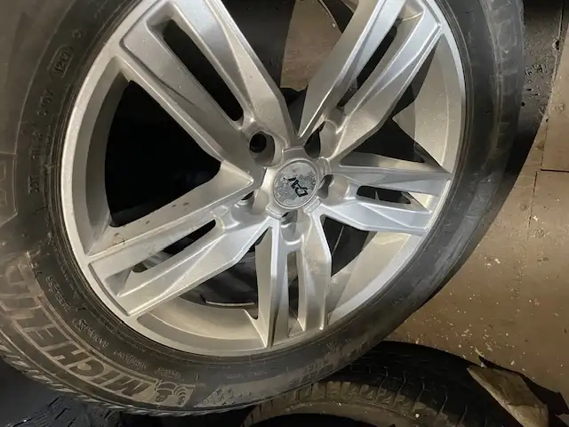 Winter tires + Alloy rims in Tires & Rims in Brockville - Image 2
