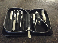 8 pcs stainless steel nail clipper/pedicure kit w leather case