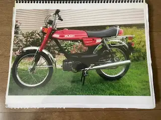 Puch Magnum 50cc 1978 Pieces complète a vendre original ( a assemblé incluant le livre de pièces Ori...
