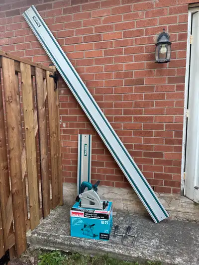 Track saw (plunge saw) Makita SP6000 with 2 tracks (guide rails), View more