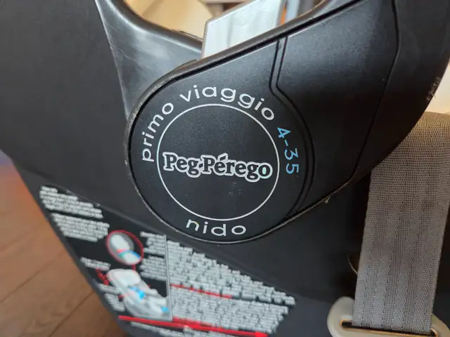 Peg Perego Primo Viaggio Nido Infant Car Seat in Strollers, Carriers & Car Seats in Markham / York Region - Image 7
