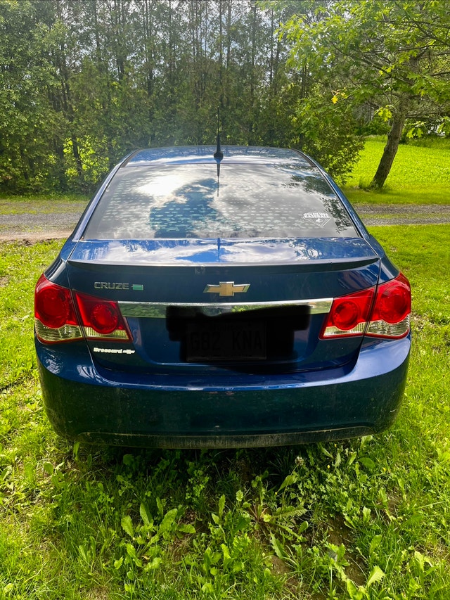 2012 Chevrolet Cruz — photo 4