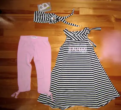 Kits ou Robe Deux par Deux gr. 4 ou 5 ans, View more