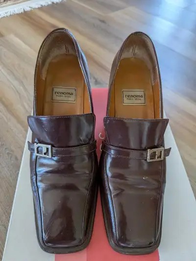 Women's dress shoes , View more