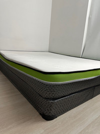 Queen bed box with mattress