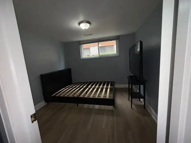 Walk out basement for rent in Long Term Rentals in City of Toronto - Image 6