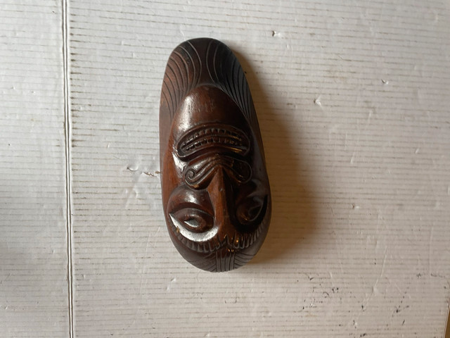 Dark Brown Wooden Mask hand crafted   in Other in Mississauga / Peel Region - Image 2