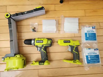 ⭐3x Ryobi Tool Set - Drill, LED work light, glue gun + sticks⭐, View more