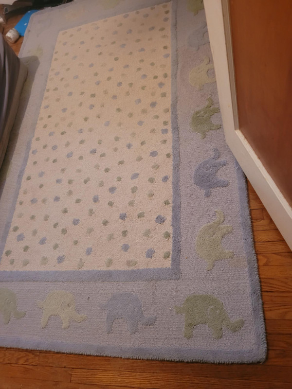 Elephant Rug and Lamp for Kids Room in Multi-item in Kitchener / Waterloo - Image 2