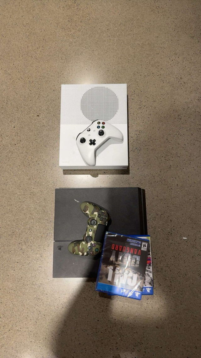 Xbox and ps4 for sell you don’t have to buy both  dans Appareils électroniques  à Ville de Montréal - Image 2