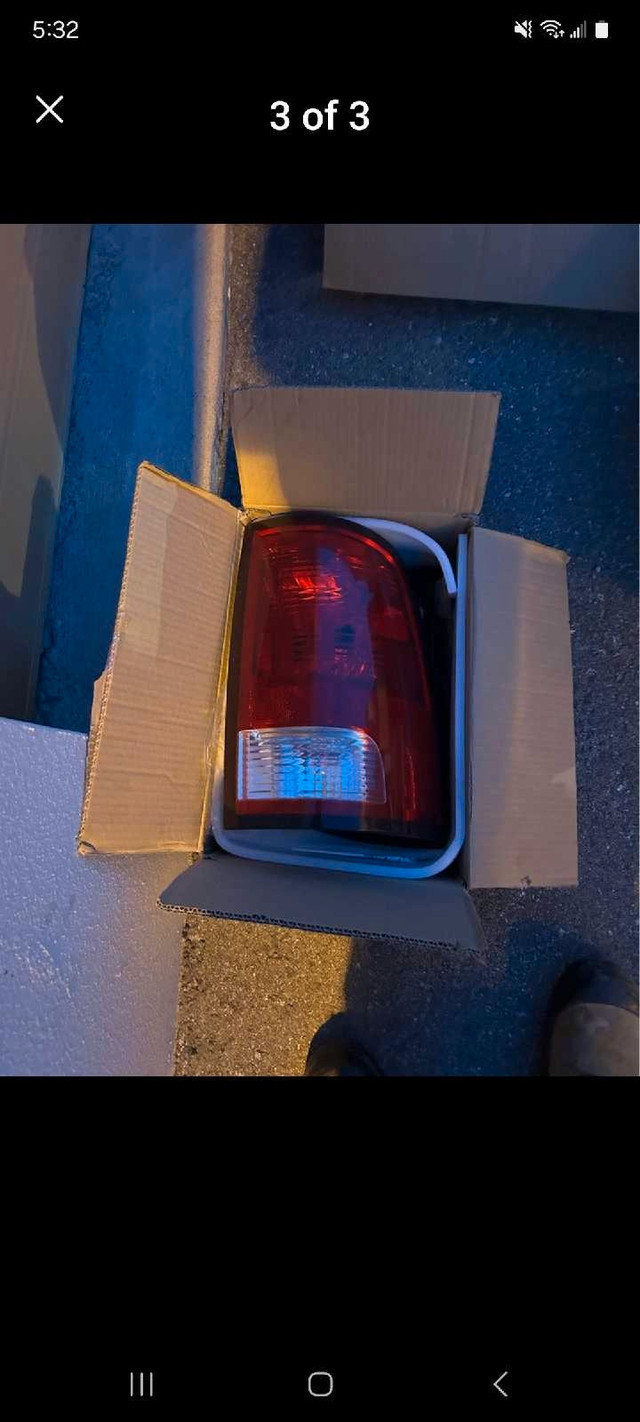 Dodge ram lights in Cars & Trucks in City of Toronto - Image 2