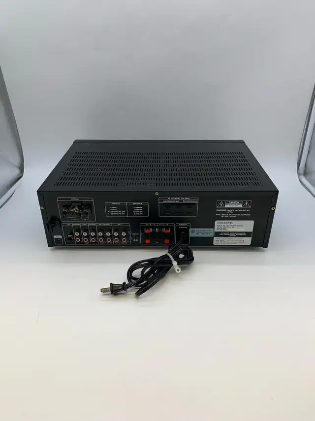 Vintage Scott RS1000 Stereo Receiver For Parts Repair in Stereo Systems & Home Theatre in City of Toronto - Image 8