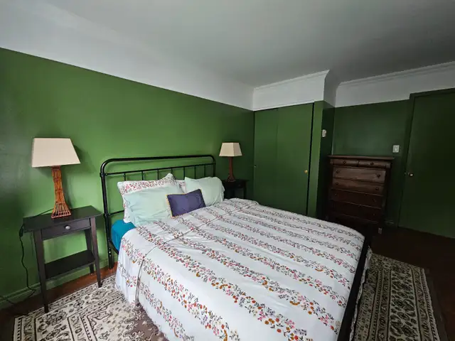4 1/2 TOUT MEUBLÉ  + TOUT INCLUS in Long Term Rentals in Sherbrooke - Image 3