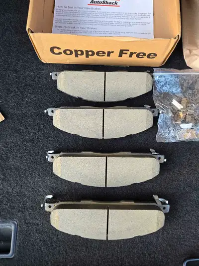 1 complete Set of Rear Ceramic Brake Pads for 2013 Ram 3500 6.7 Diesel. Brake Pads are new never ins...